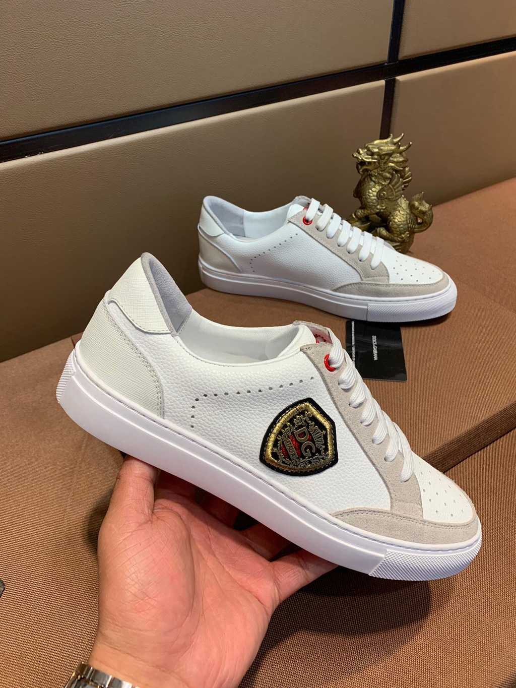 D*G sneaker